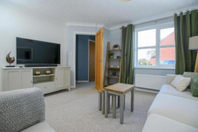 The Beeches - Family Friendly Home